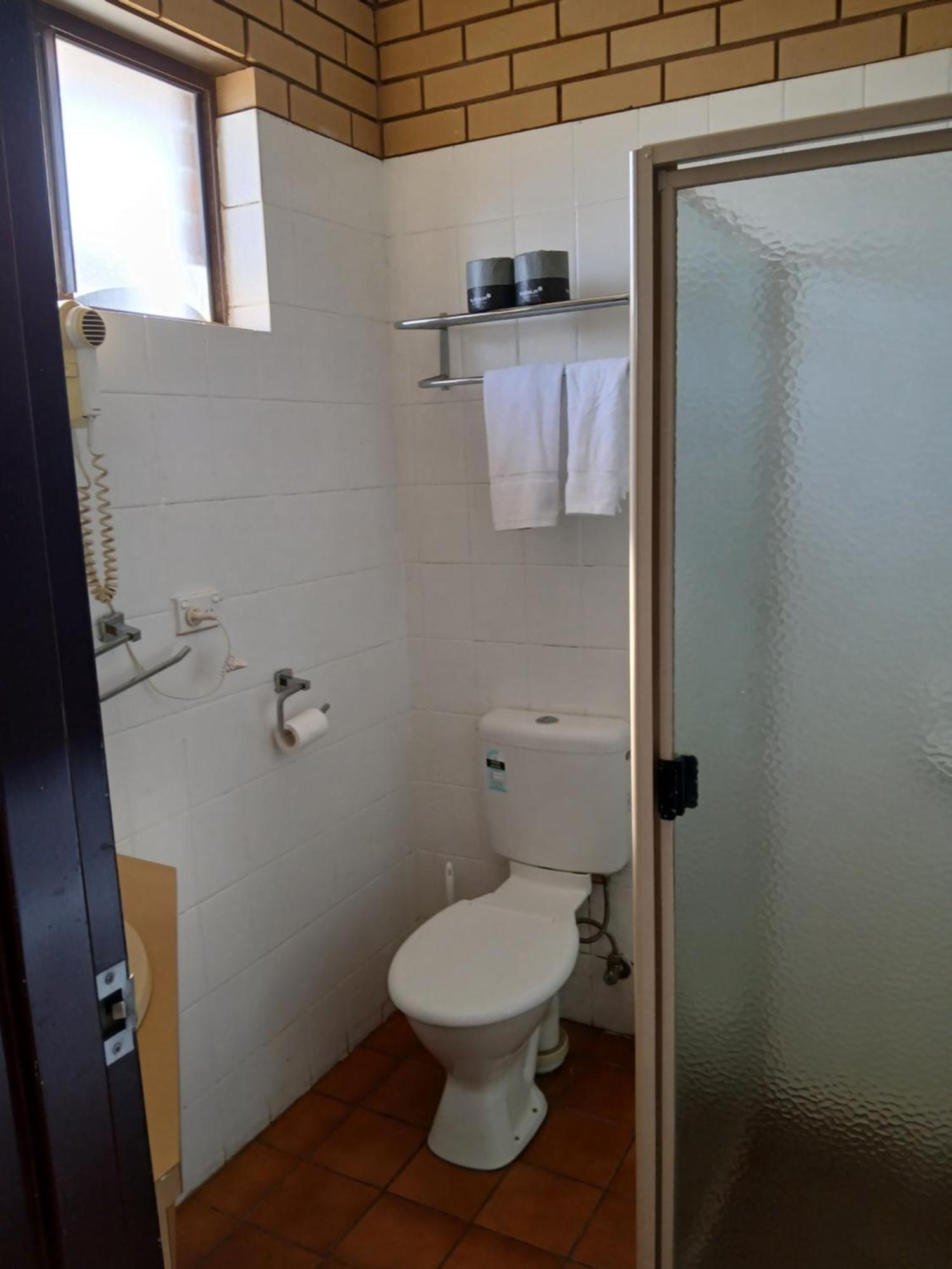 Birch Motel Tocumwal Previously Known As Kanimbla Motor Inn Bagian luar foto