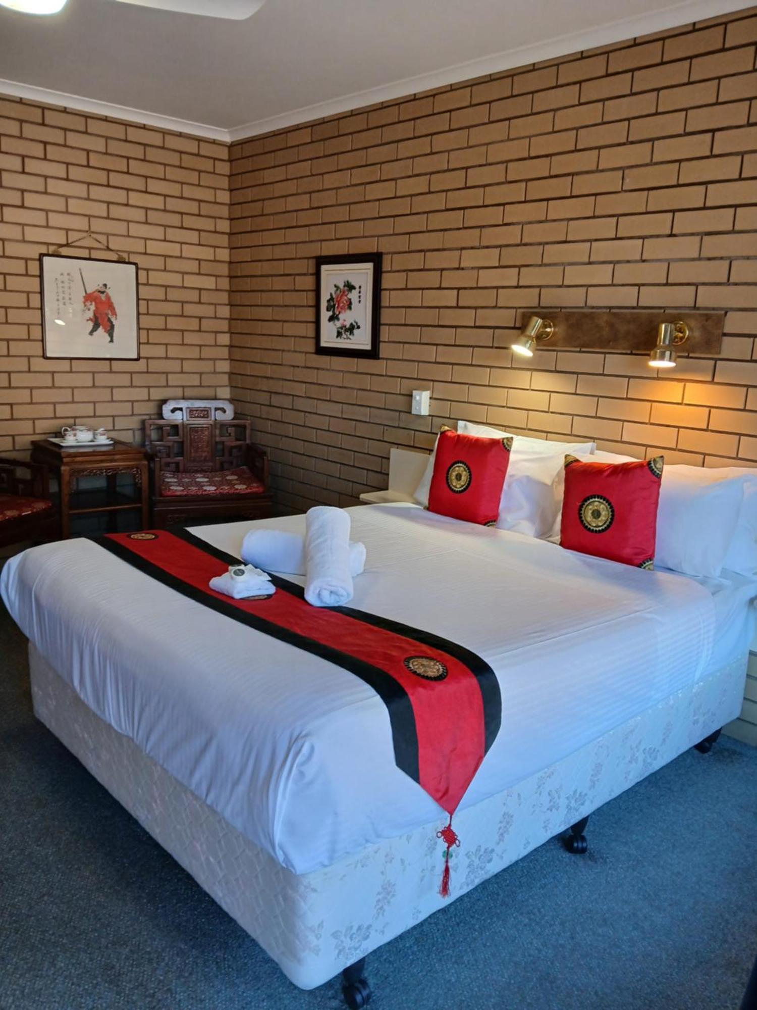 Birch Motel Tocumwal Previously Known As Kanimbla Motor Inn Bagian luar foto