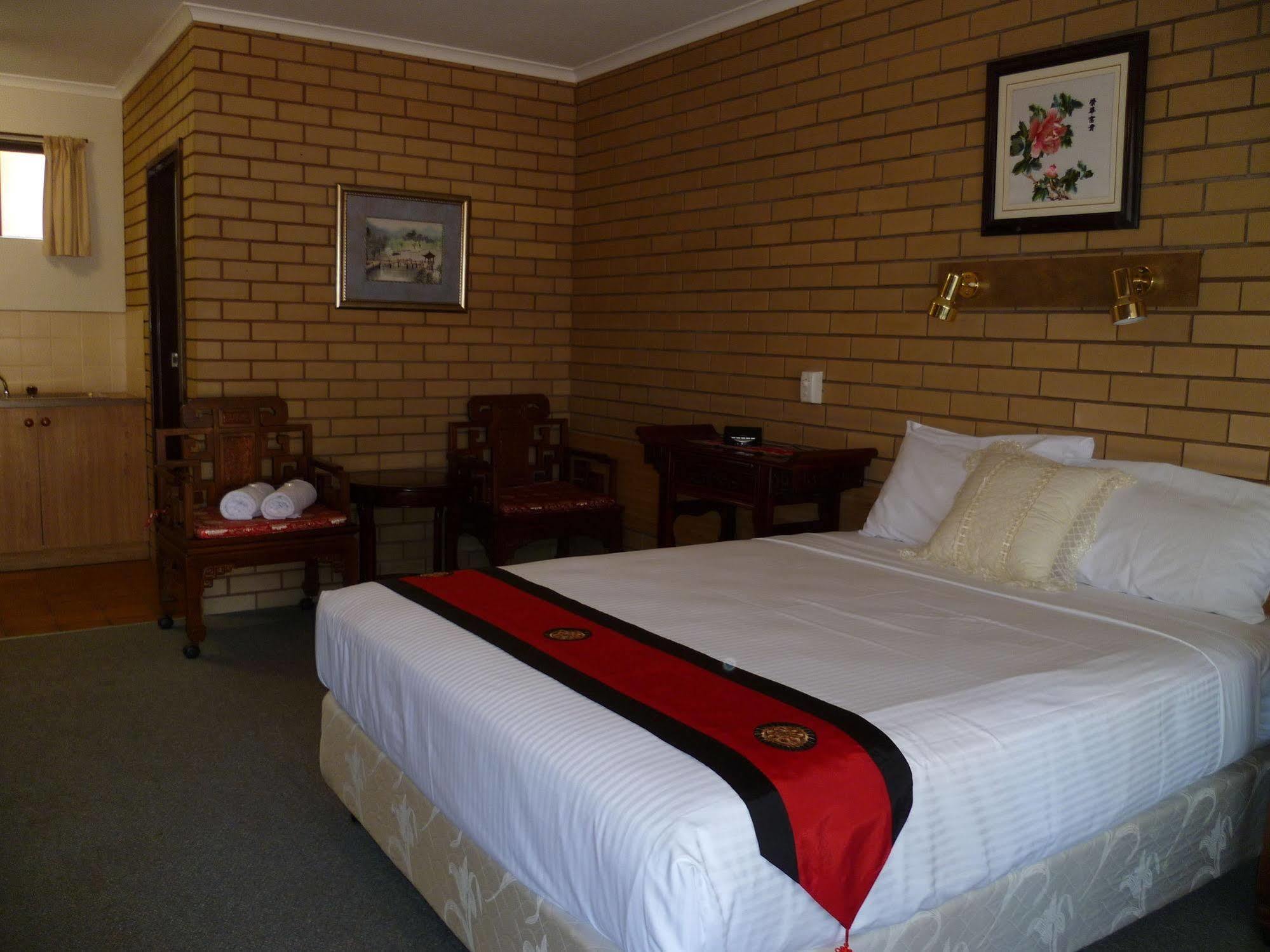 Birch Motel Tocumwal Bagian luar foto